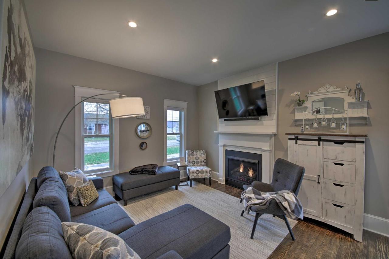 Renovated Craftsman House With Patio And Fire Pit! Villa Vevay Bagian luar foto