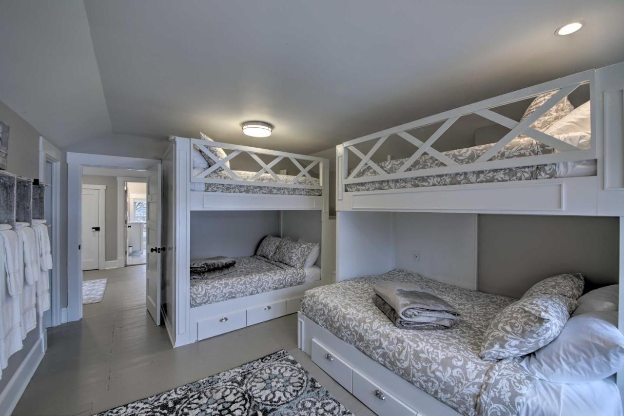 Renovated Craftsman House With Patio And Fire Pit! Villa Vevay Bagian luar foto