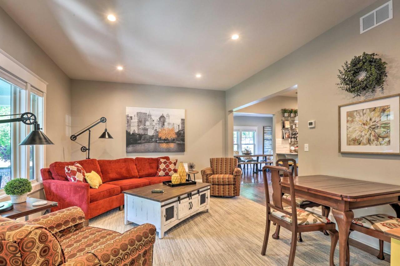 Renovated Craftsman House With Patio And Fire Pit! Villa Vevay Bagian luar foto